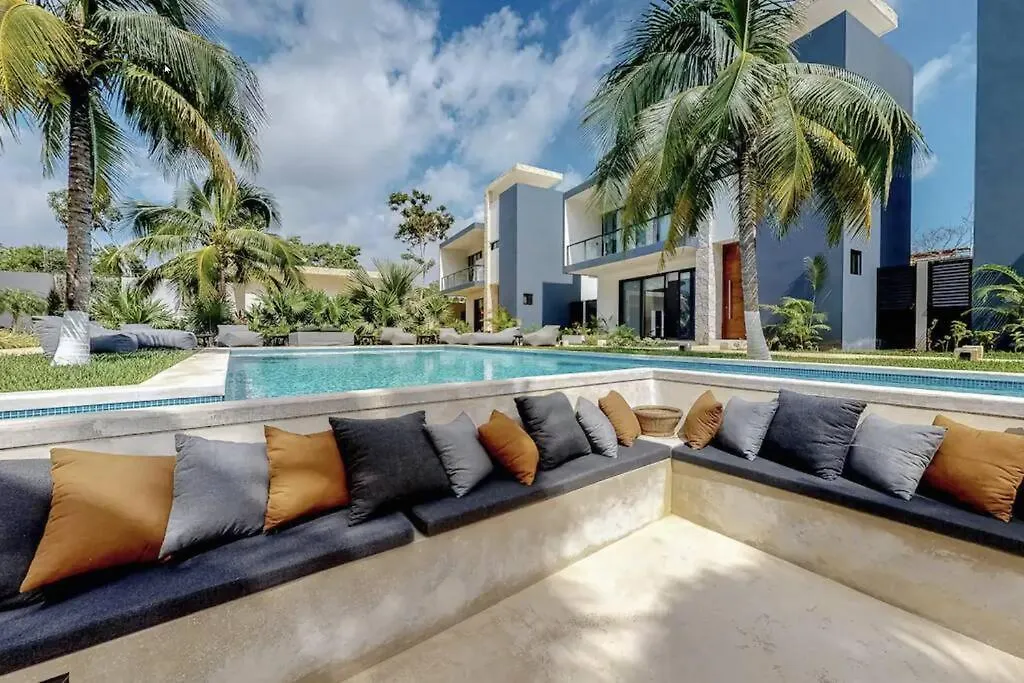 Contemporary Poolside Condo, Wi-Fi - Paraiso Kaanal 101 Tulum Mexiko